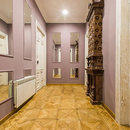 Kuxos Machabeli 2 Studio Tbilisi Exteriör bild